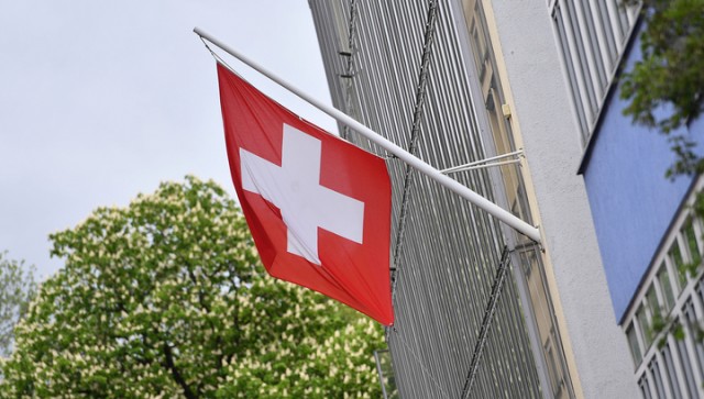 Швейцария открывает границы