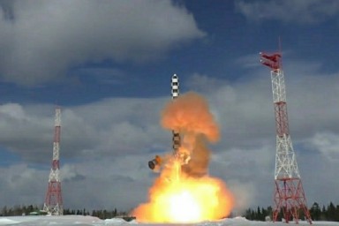 Путин рассказал о готовности запустить ракету "Сармат"
