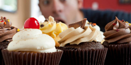 Почему мужчинам лучше есть поменьше сладкого