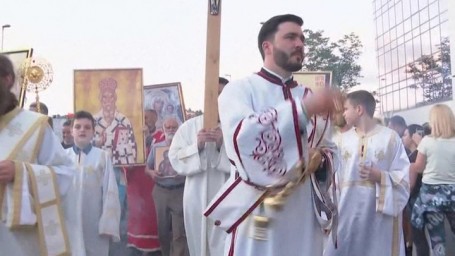 В Черногории возобновились протесты православных
