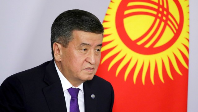 Президент Киргизии не попал из-за инфекции на Парад Победы .